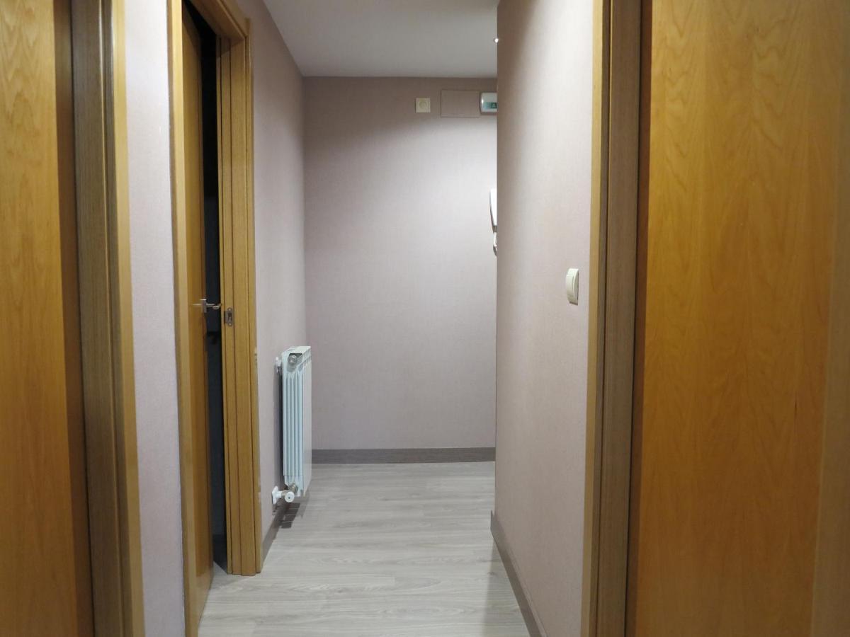 Tudela Balcon De Bardenas Apartment Bagian luar foto