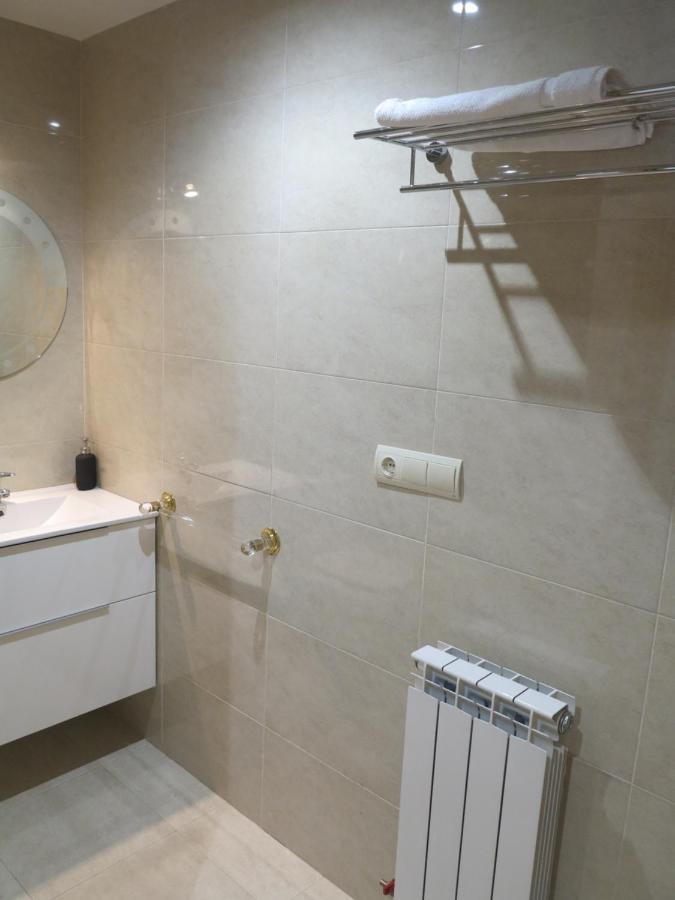 Tudela Balcon De Bardenas Apartment Bagian luar foto